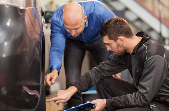 Kfz-Serviceberater_Kunde_gde_08-2018_web